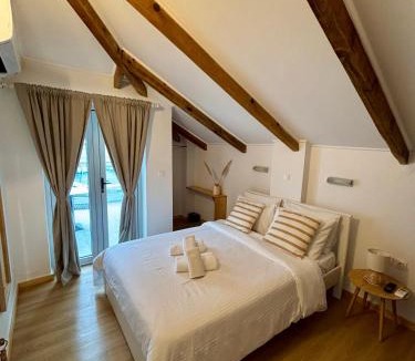 Argostoli Town Hotel | King A
