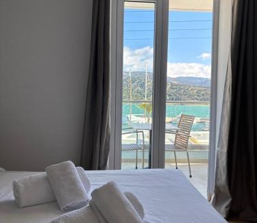 Argostoli Town Hotel | King A