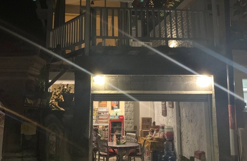 Tanjungbenoa Bed & Breakfast | King Bedroom with Sea View Terrace