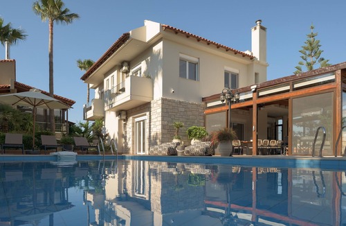 Kirianna Villa | Kipo paradiso villa, pool,spa,massage,yoga,gym