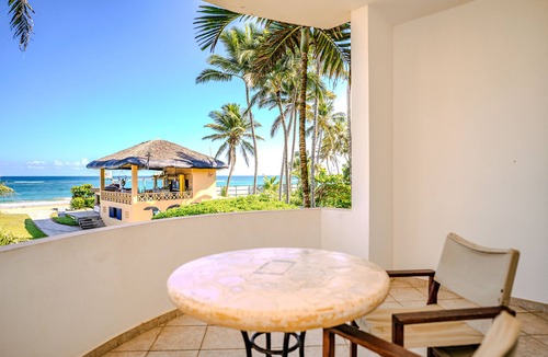 Cabarete Apartment | KiteBeach Oceanfront 2nd floor Junior Suite