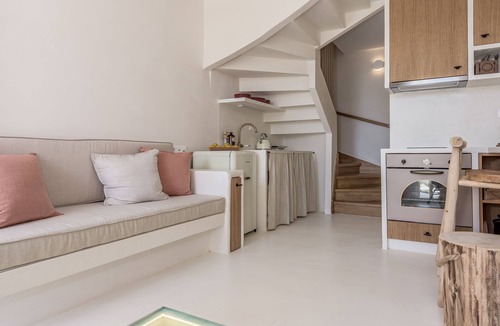 Tripiti House | KLIMA BAY Beachfront Boutique Houses (Orange)