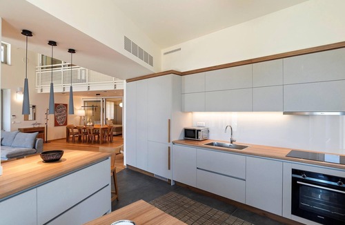 Halepa Villa | Kormoranos Hydrobates Waterfront Villa
