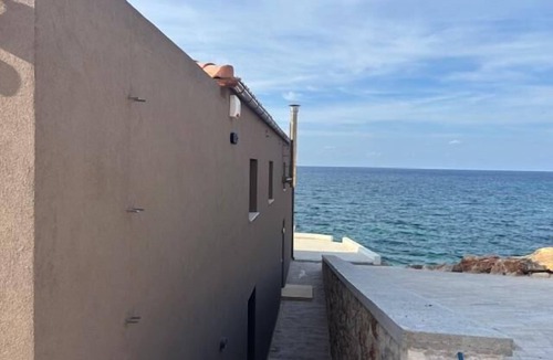 Halepa Villa | Kormoranos Waterfront Villa