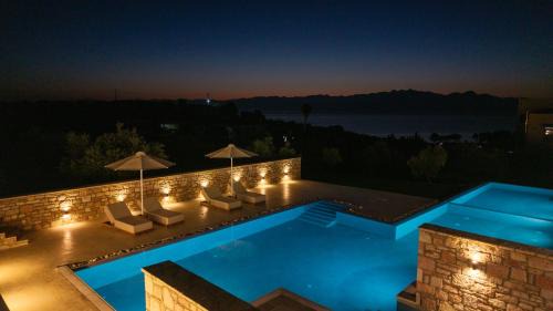 Pylos-Nestoras House | Koroni Poolside Suites