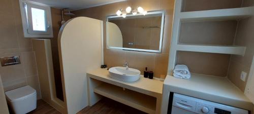 Kithnos House | Kouri Escape