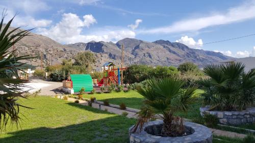 Frangokastellon Apartment | Kritamos Beach Apartments