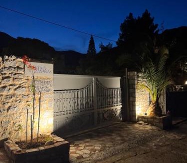 Kokkala House | Ktima Zaxarias