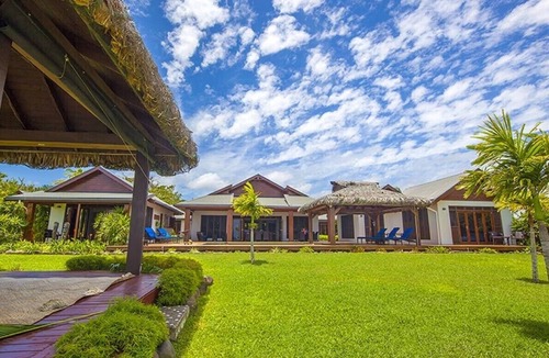 Tagaqe Villa | Kula Kai Villa - sleeps 15 <>