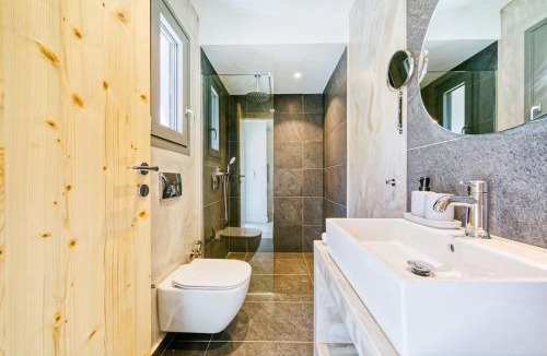 Termenades Apartment | Kumquart Estate-Lemon- 4 bed apartment