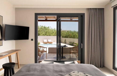 Plakias Hotel | KYMĀNI Boutique Hotel & Suites