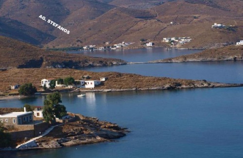 Kithnos Villa | Kythnos beachfront villa with swimming pool