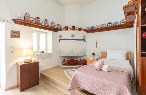 Soroni House | La Casa Lemonià