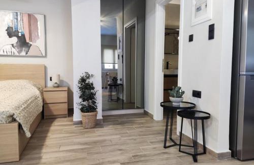 Ermoupoli Apartment | La Fleur
