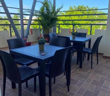La Primavera Hostel | La gran Mansion