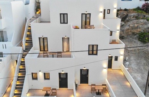 Naousa Apartment | La Maltese Boutique Paros