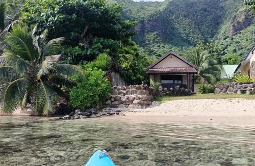 Pihaena House | La PERLE de MOOREA Fare HONU Bord de Lagon Baie d'OPUNOHU