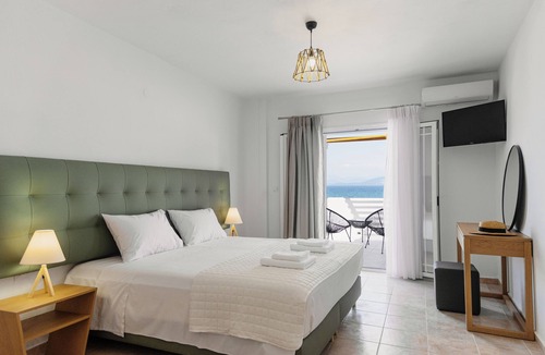 Kavos Hotel | LA PLAYA GRANDE