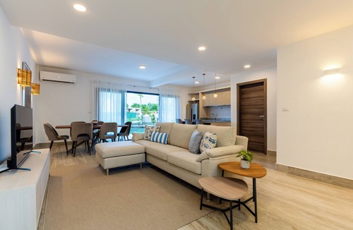Portillo House | La Stuga del Mar your home in Portillo -Walk to Portillo Beach
