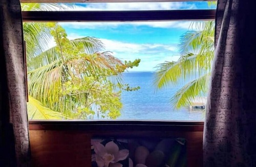 Papara House | Lagoon private access/wifi/parking