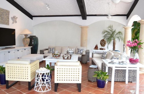 Los Limones Villa | Laguna Luxury Villa