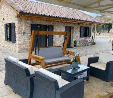Agrinio House | Lake View Trichonida