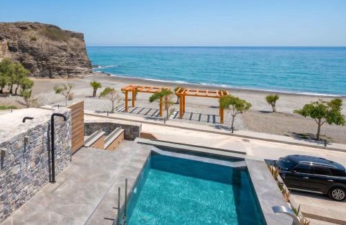Myrtos Villa | Lapis Nera Villas - Beachfront & "Free" Heated Pools