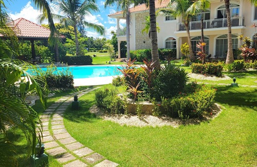 Bavaro Villa | Large 3-bedroom Villa in Cocotal Golf & Country Club Punta Cana, 5 min to beach