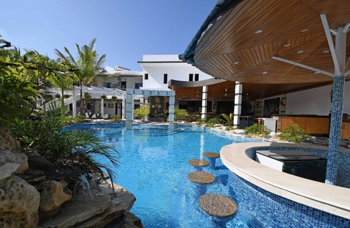 Villas Ana Maria Villa | Large guest-friendly villa in downtown Sosua, perfect for bachelor parties!