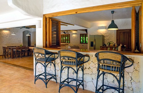 Las Terrenas Villa | Large Luxury Villa step to Playa Coson