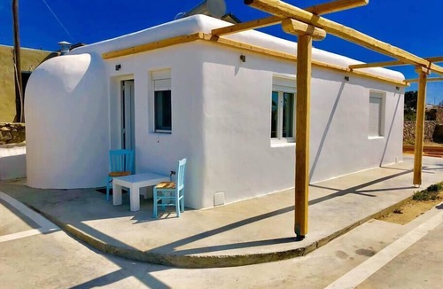 Glastros Apartment | Large studio apartment for 4 people, in a very