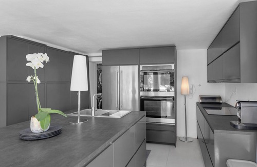 Rock Harbor House | Largo Manor