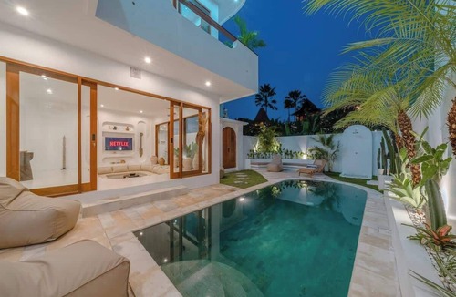 Pererenan House | "LARRI" - Architect & Luxurious 3BR - Canggu Beach