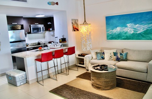 Juan Dolio - El Pueblo Apartment | LasOlasTower-JuanDolio 2BR-6Pax-3Bds-WiFi-HugeTerrace-LowerPenthouse