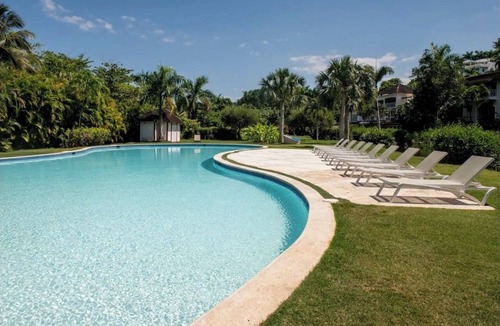 Las Terrenas Apartment | LasTerrenasLasBallenas+Cozy+2BR+6PAX+3BDS+WiFi+Pool+TV