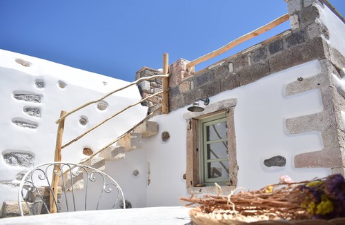 Skala House | Latmos 1860