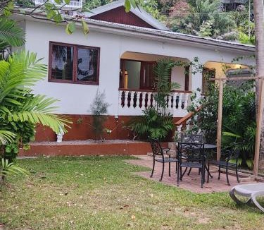 Glacis House | Le Rocher De Machabee