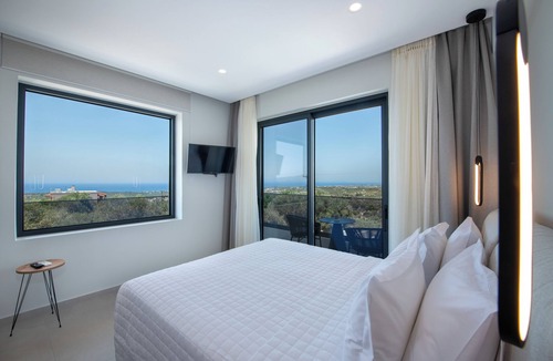 Kirianna Villa | LeEva Oasis villa