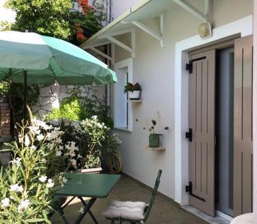 Asprogerakata House | Lemonaki House Lefkada