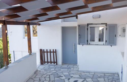 Syros House | Leonardo's Home Cycladic cottage