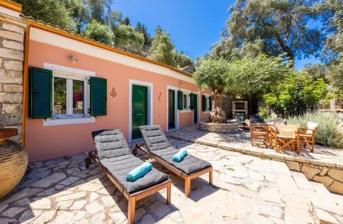 Longos Apartment | Levrecchio Beach Cottage