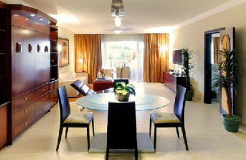 Los Maestros Villa | Lifestyle Villa 6 Bedroom Villa
