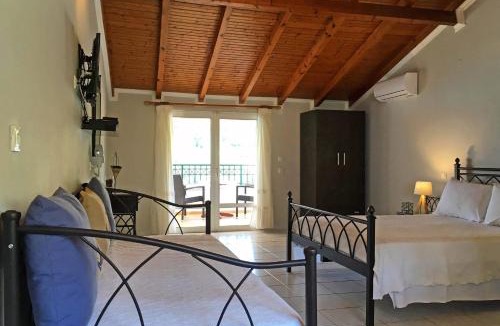 Lakka Apartment | Limani Studio
