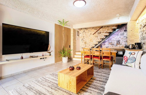 Limni Apartment | Limni Stone Apartments – Coastal Haven