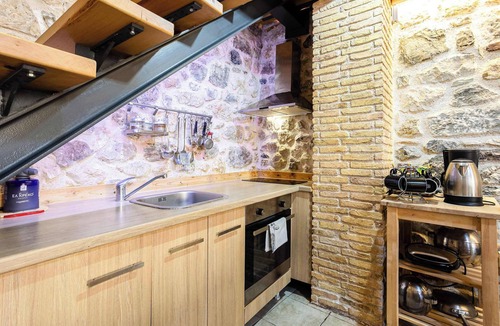 Limni Apartment | Limni Stone Apartments – Coastal Haven