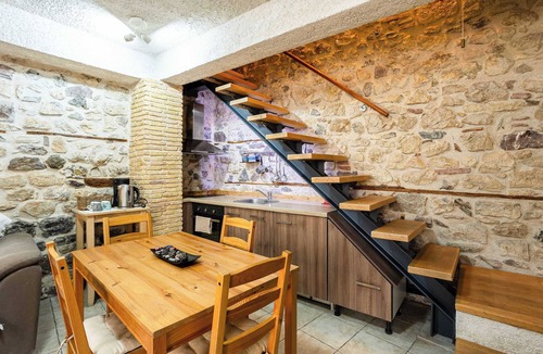 Limni Apartment | Limni Stone Apartments – Seaside Horizon
