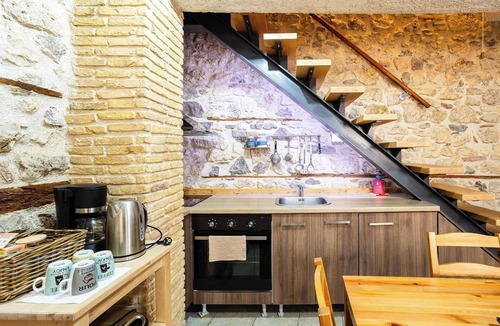 Limni Apartment | Limni Stone Apartments – Seaside Horizon