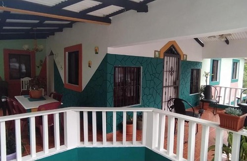 Urbanizacion Raul Ruiz House | Linares house