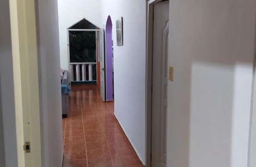 Urbanizacion Raul Ruiz House | Linares house