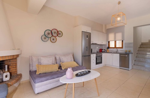 Agia Triada Villa | Linari Villa,a peaceful &cozy 2bdr villa with pool